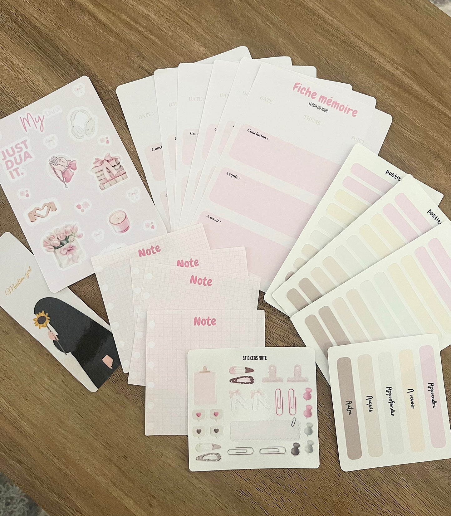 Kit de papeterie pour cours / apprentissage